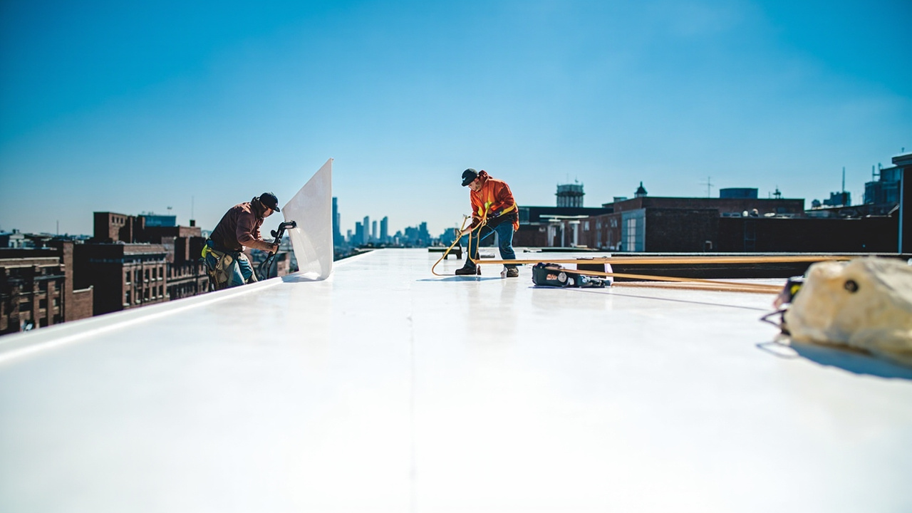 PVC Roof Installation in Philadelphia – Protect Business Operations with Zero Downtime Commercial Roofing
